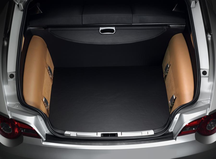 Багажник BMW Z4 Coupe Concept (E86) 2005 года  (фото 23 из 28)